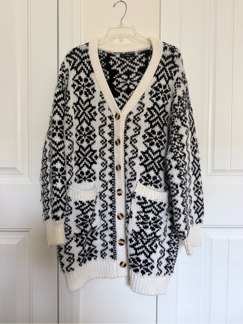 Lulus Black Cream Fair Isle Cardigan Oversized Chunky Knit Grandpa Sweater Sz M - Picture 2 of 4